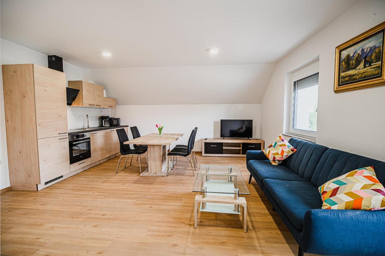 Mojcin Pisker Apartment House Kranj Zewnętrze zdjęcie