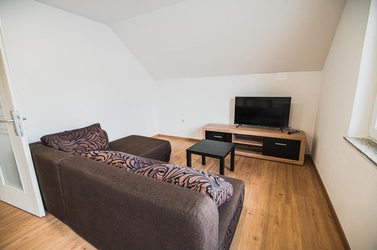 Mojcin Pisker Apartment House Kranj Zewnętrze zdjęcie
